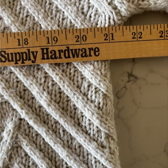 A New Day Crewneck Sweater Cream Chunky Knit Women’s Size M - Picture 5 of 6